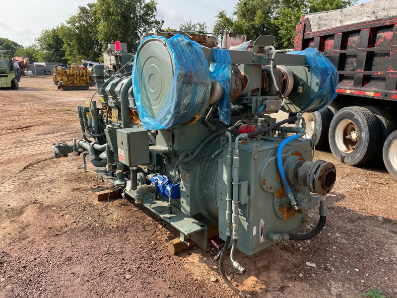 Motor industrial de gas natural CAT 3512 (780 HP)