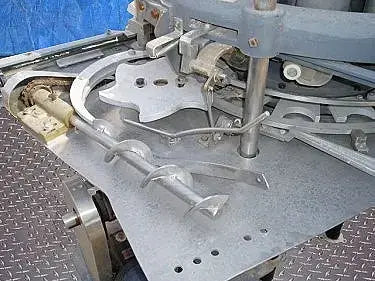 Pfaudler 14-Valve Rotary Piston Filler