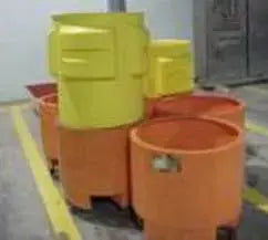Tinas de plástico