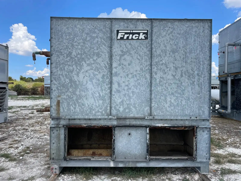 Condensador evaporativo Frick XLC-155 RH (155 toneladas nominales, motores de 1 a 10 HP, 1 unidad de torre)