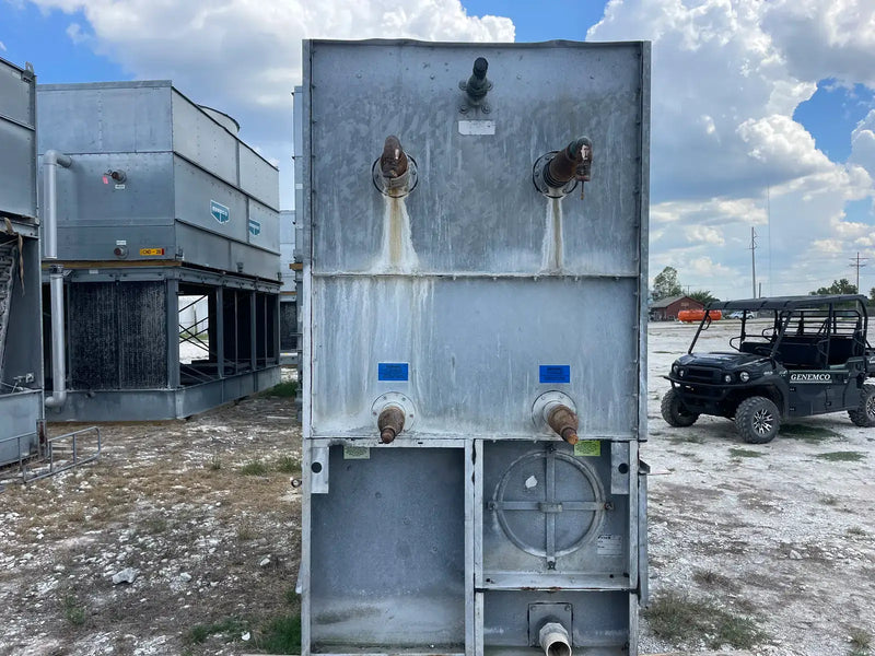 Condensador evaporativo Frick XLC-155 RH (155 toneladas nominales, motores de 1 a 10 HP, 1 unidad de torre)