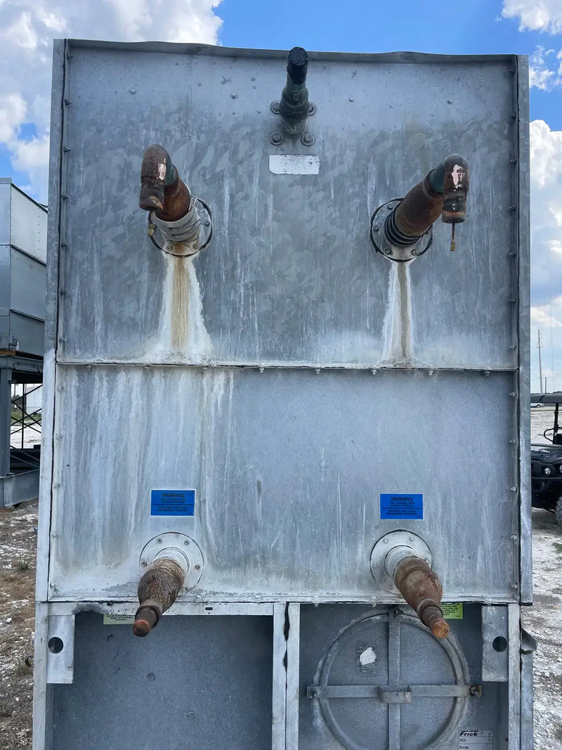 Condensador evaporativo Frick XLC-155 RH (155 toneladas nominales, motores de 1 a 10 HP, 1 unidad de torre)