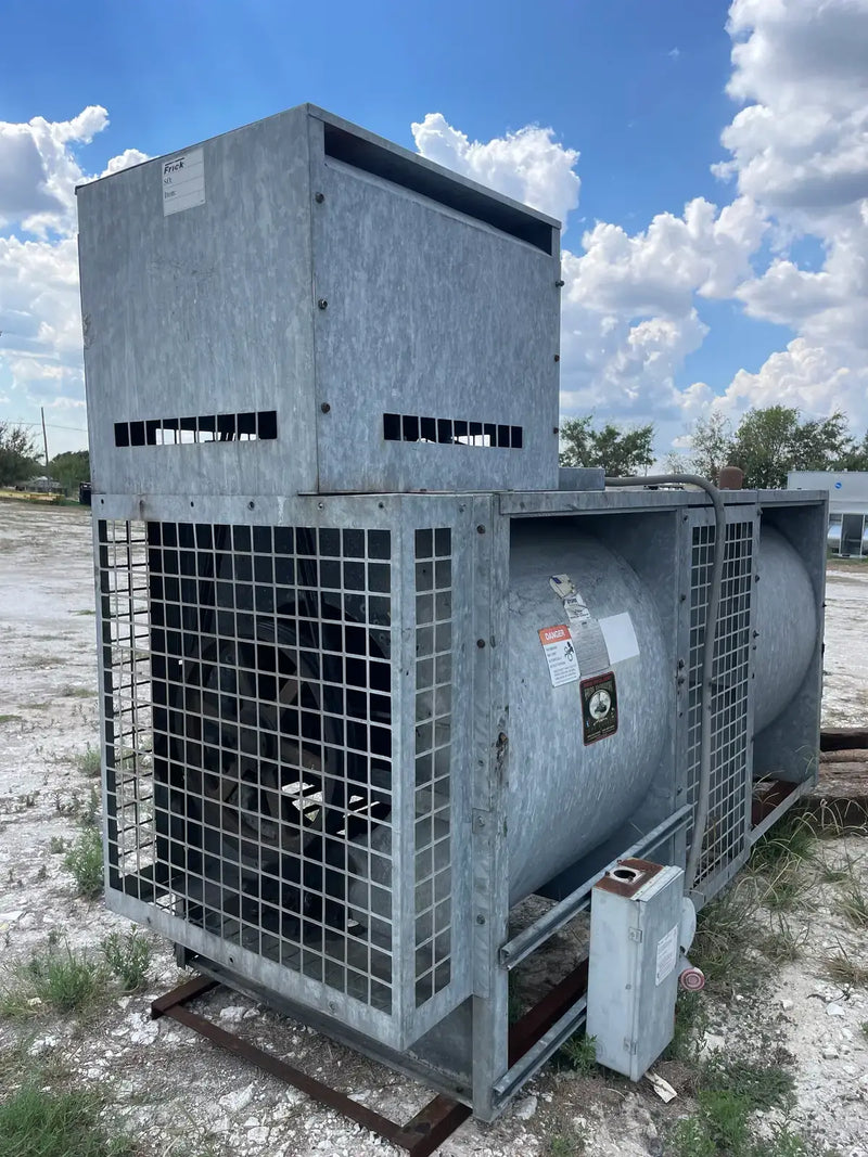 Condensador evaporativo Frick XLC-155 RH (155 toneladas nominales, motores de 1 a 10 HP, 1 unidad de torre)