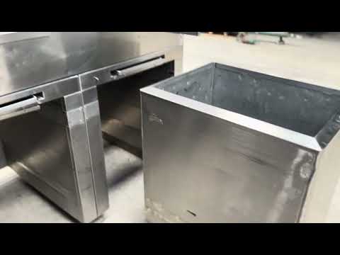 Kloppenberg & Co Stainless Steel Mobile Express Storage Ice Bin