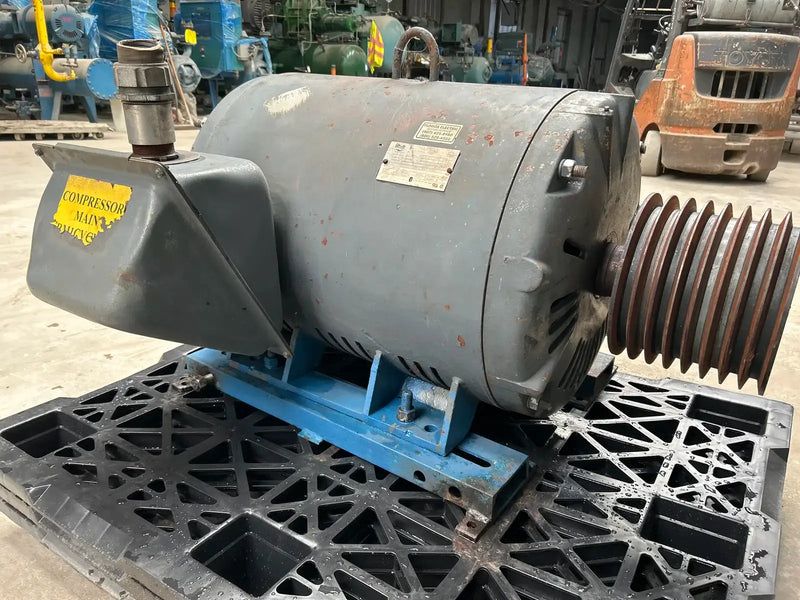 Motor eléctrico Lincoln SD4P200T64Y (200 HP, 1785 RPM, 460 V)