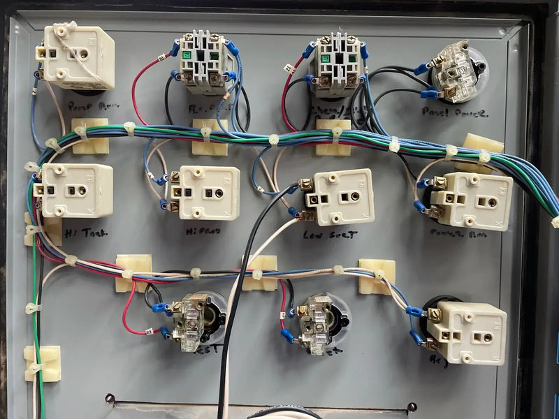 Sistema de agua R/O de 7 tubos Tech-Chem
