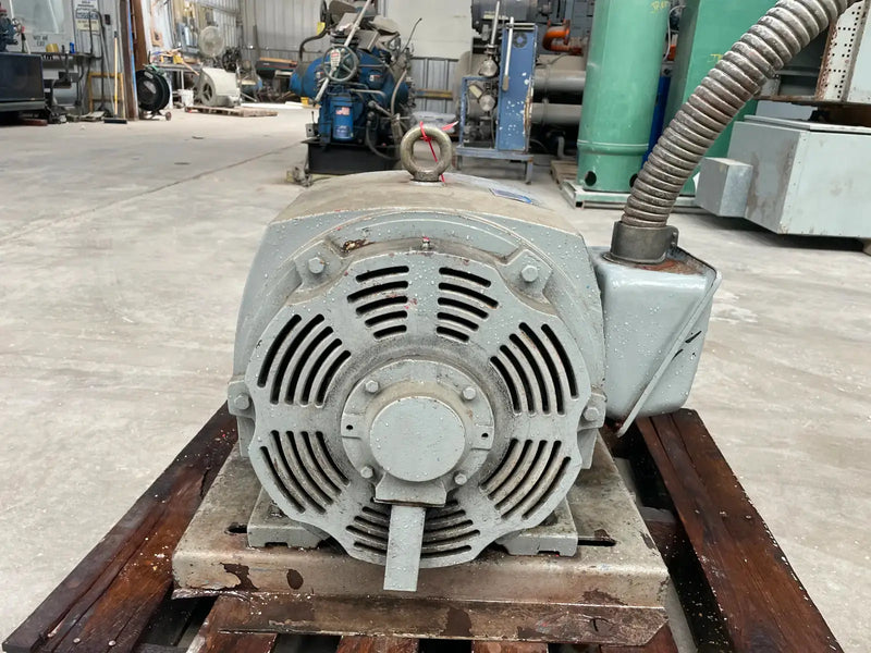 Motor de Inducción Eléctrico Trifásico Teco (75 HP, 1,775 RPM, 230/460 V)