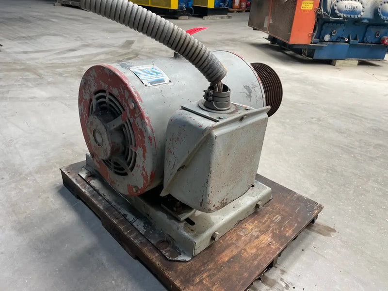 Magnetek Century AC Electric Motor (150 Hp, 1770 RPM, 460 Volts)