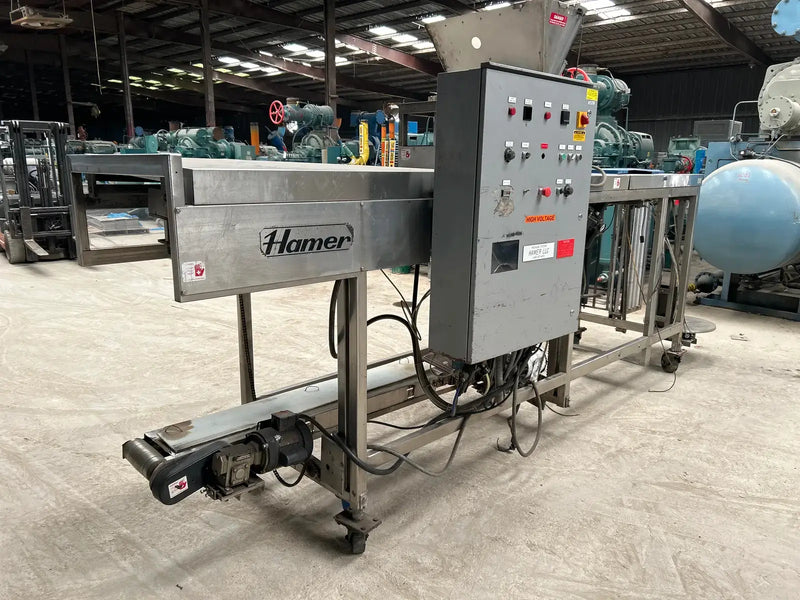 Sistema automático de envasado de hielo con llenado y sellado de forma 535 de Hamer Inc.