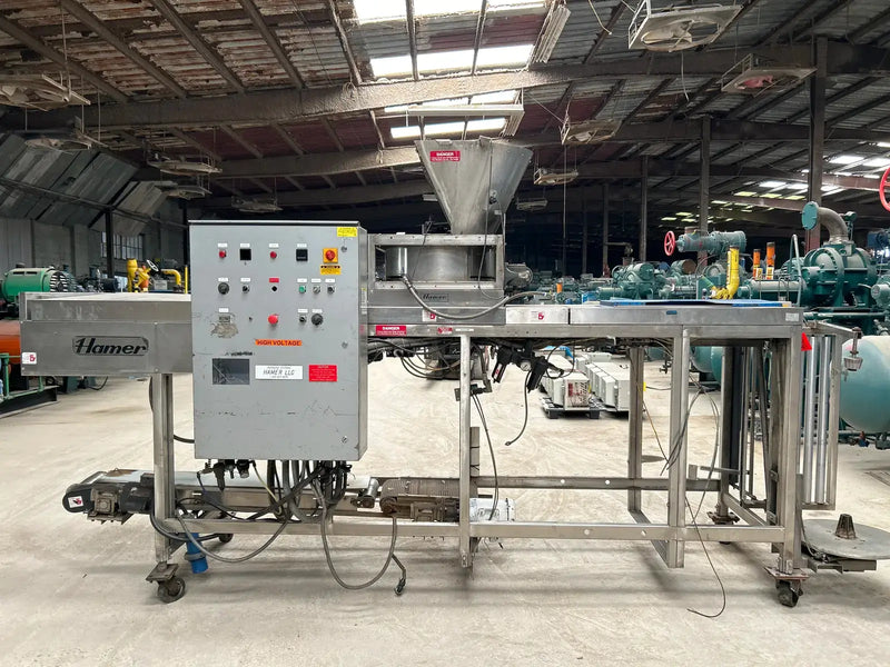 Sistema automático de envasado de hielo con llenado y sellado de forma 535 de Hamer Inc.