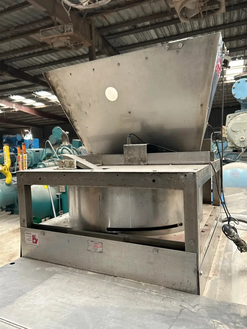 Sistema automático de envasado de hielo con llenado y sellado de forma 535 de Hamer Inc.