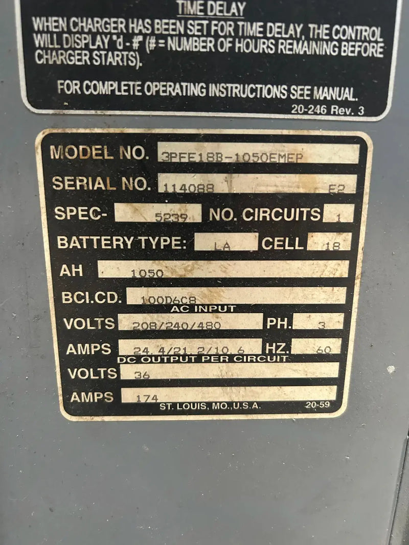 Cargador de batería Power Factor 3PFE18B-1050EMEP