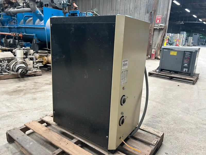 Ingersoll Rand D300IN Direct Expansion Compressed Air Dryer (176 CFM)