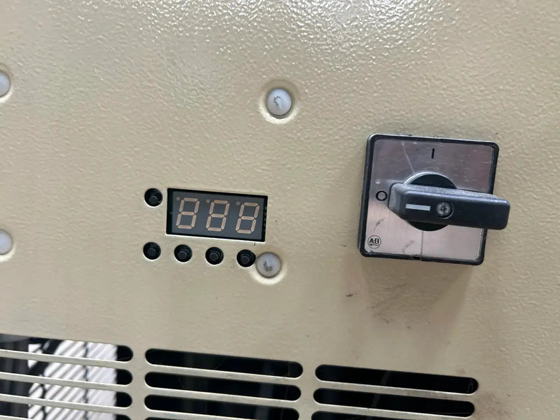 Ingersoll Rand D300IN Direct Expansion Compressed Air Dryer (176 CFM)