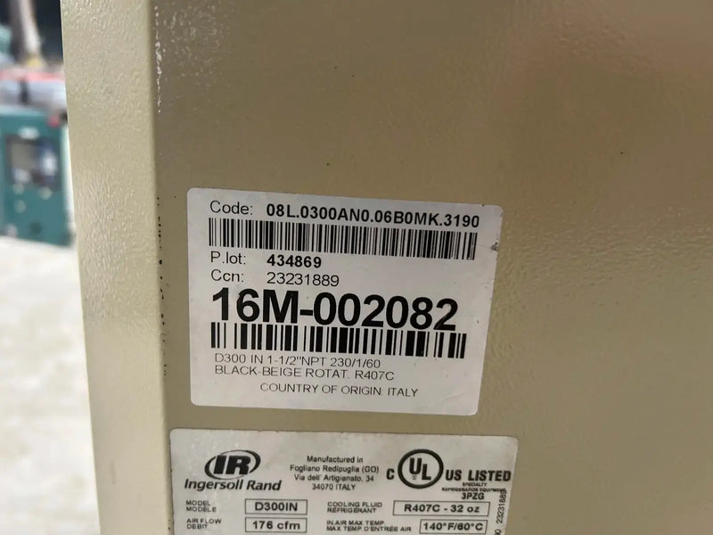 Ingersoll Rand D300IN Direct Expansion Compressed Air Dryer (176 CFM)