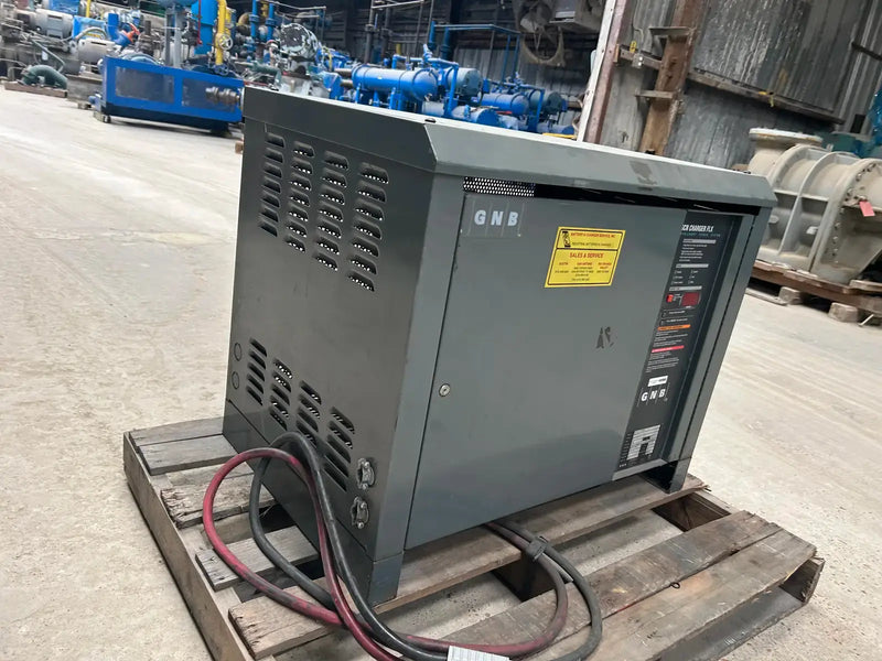 Cargador de batería SCRFLX-18-965T1Z de GNB Technologies