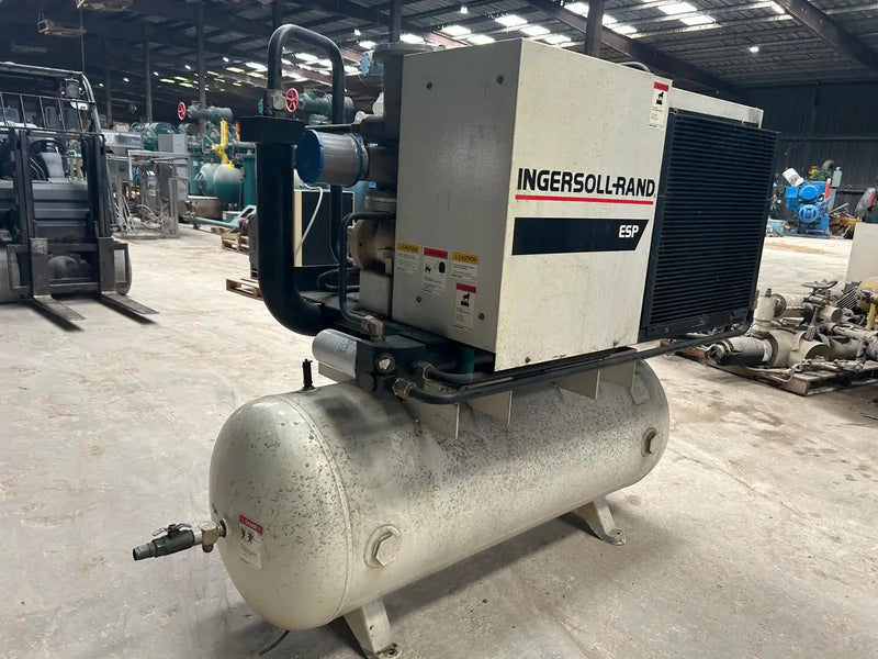 Compresor de aire de tornillo Ingersoll Rand EP25-ESP (25 HP, 91 CFM)