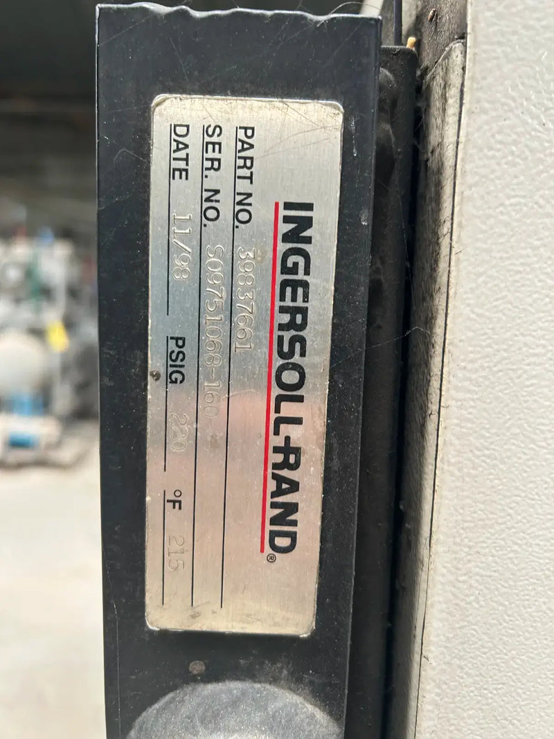 Compresor de aire de tornillo Ingersoll Rand EP25-ESP (25 HP, 91 CFM)