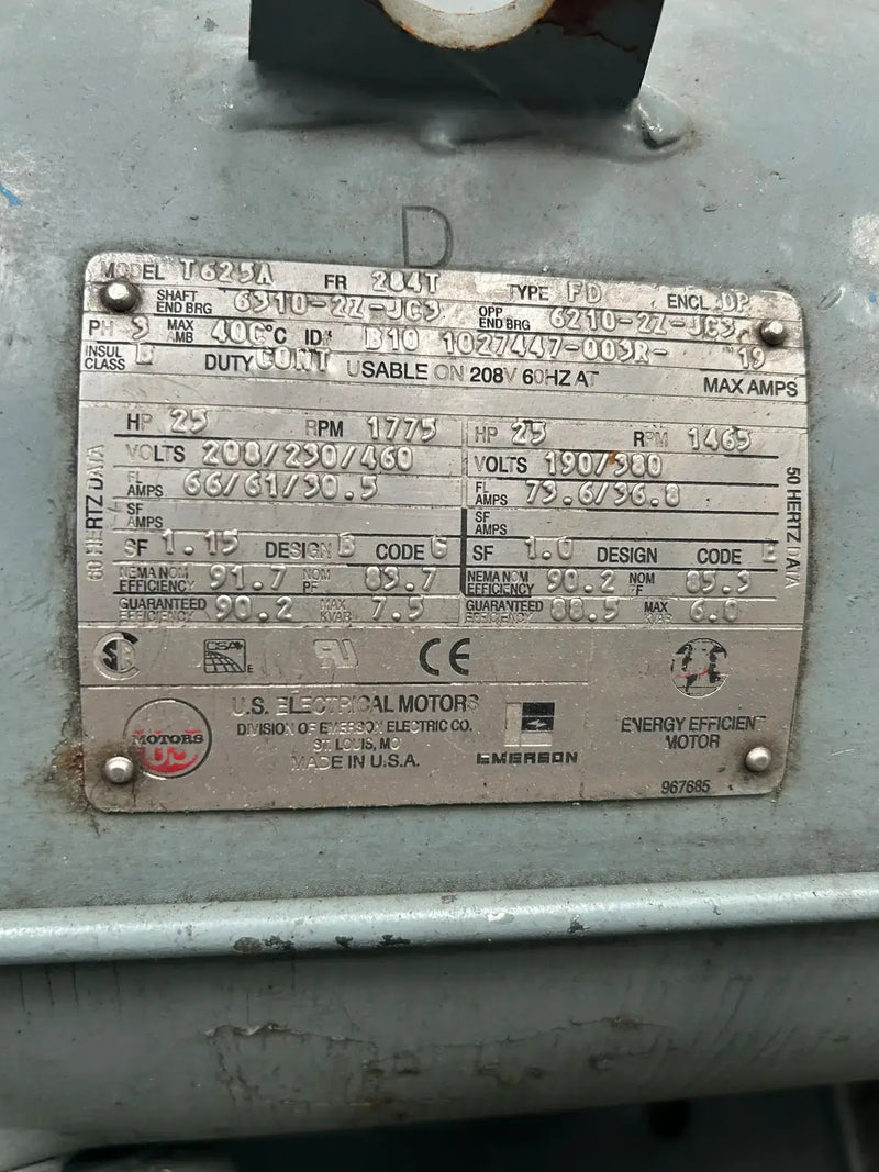 Compresor de aire de tornillo Ingersoll Rand EP25-ESP (25 HP, 91 CFM)