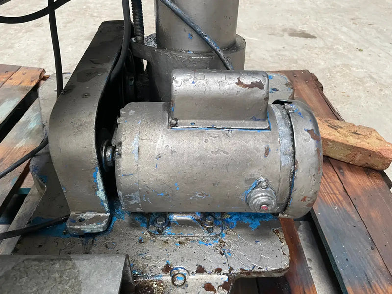Hamer Inc Ring Ice Bag Closing Machine