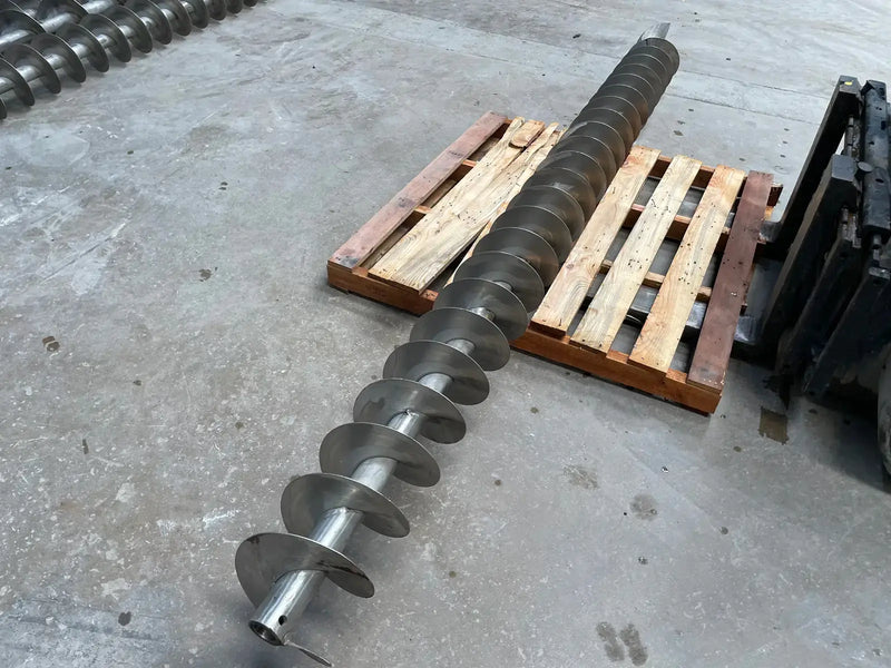 Standard Size Stainless Steel Screw Auger (8.5 in X 120 in)