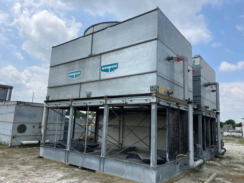 Condensador evaporativo Evapco ATC-1915E-1G (957,5 toneladas nominales, 2 motores, 1 unidad de torre)