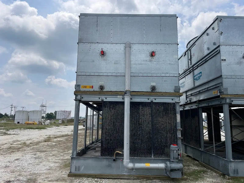 Condensador evaporativo Evapco ATC-1915E-1G (957,5 toneladas nominales, 2 motores, 1 unidad de torre)