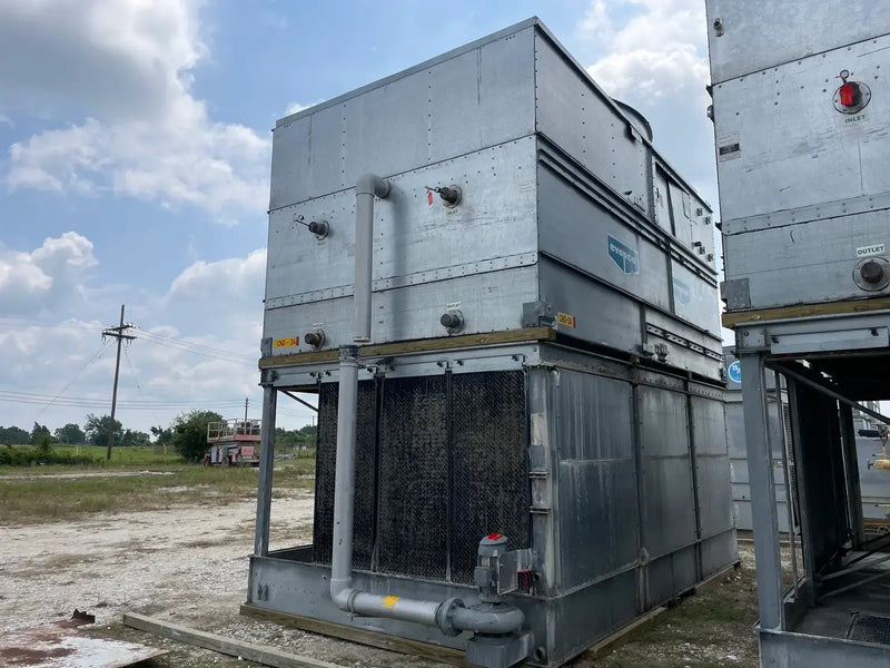 Condensador evaporativo Evapco ATC-1915E-1G (957,5 toneladas nominales, 2 motores, 1 unidad de torre)
