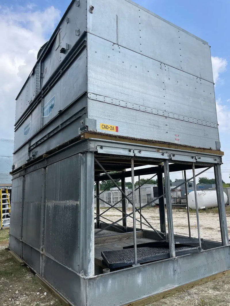 Condensador evaporativo Evapco ATC-1915E-1G (957,5 toneladas nominales, 2 motores, 1 unidad de torre)