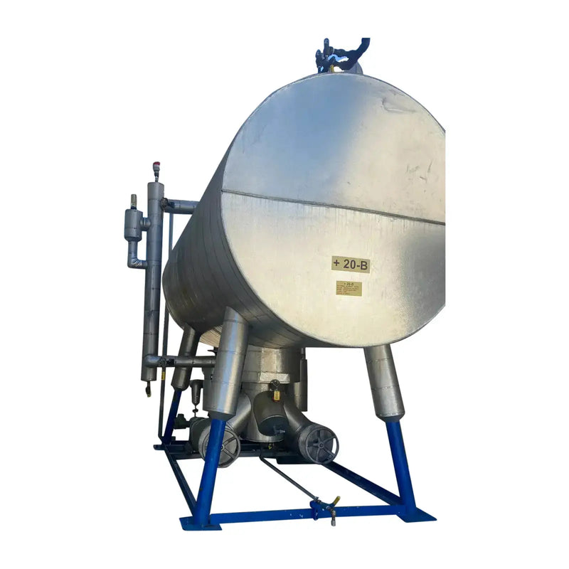 Horizontal Ammonia Recirculator (60in X 156in. 2,350 Gallons. 2-7 HP Pumps.)
