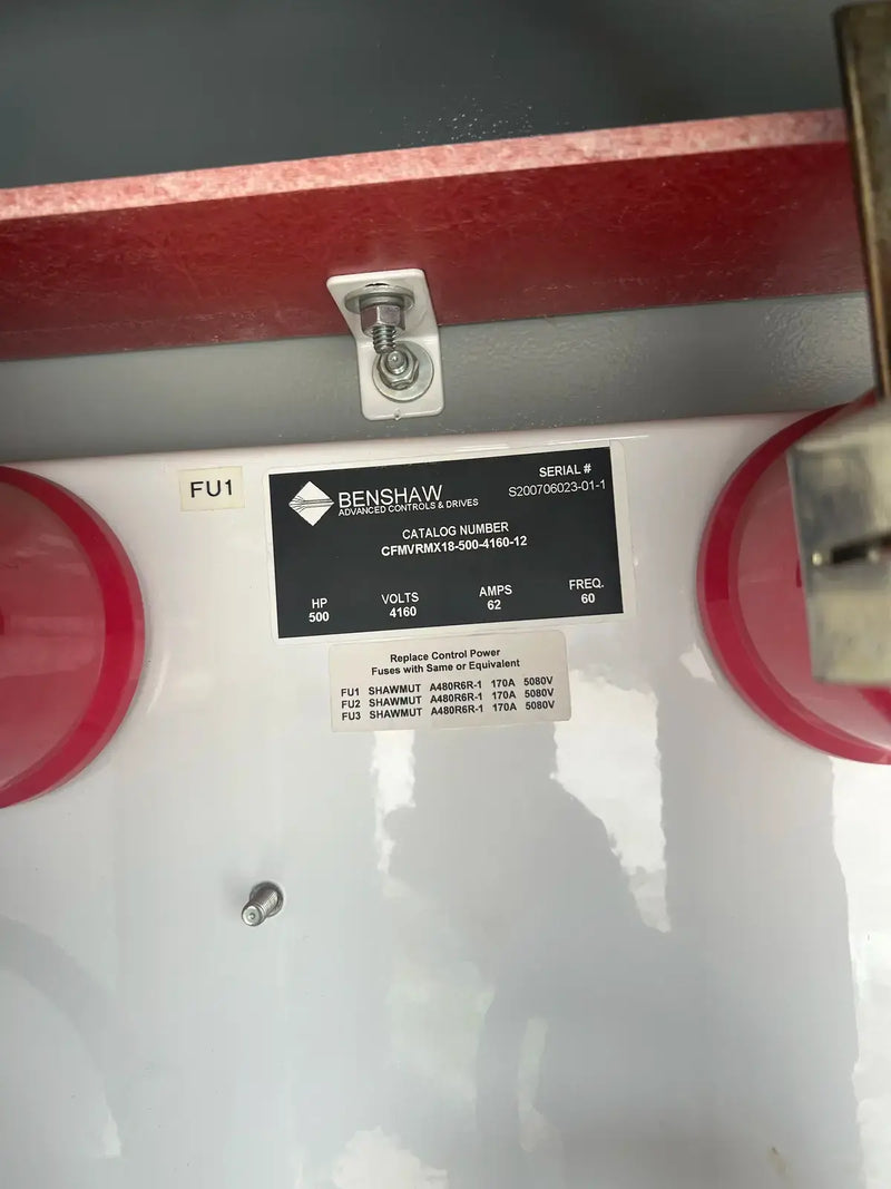 Arrancador de motor suave para compresor de tornillo Benshaw CFMVRMX18-500-4160-12 (500 HP, 4160 V, 60 Hz)