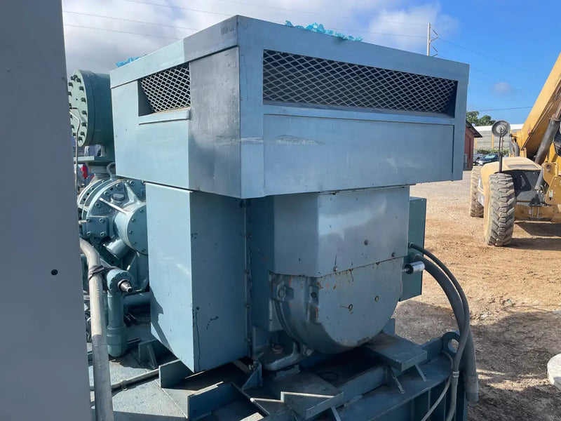 Paquete de compresor rotativo Frick RWB-II-496V (Frick TDSH355S, 687 HP, 4800/4160 V)