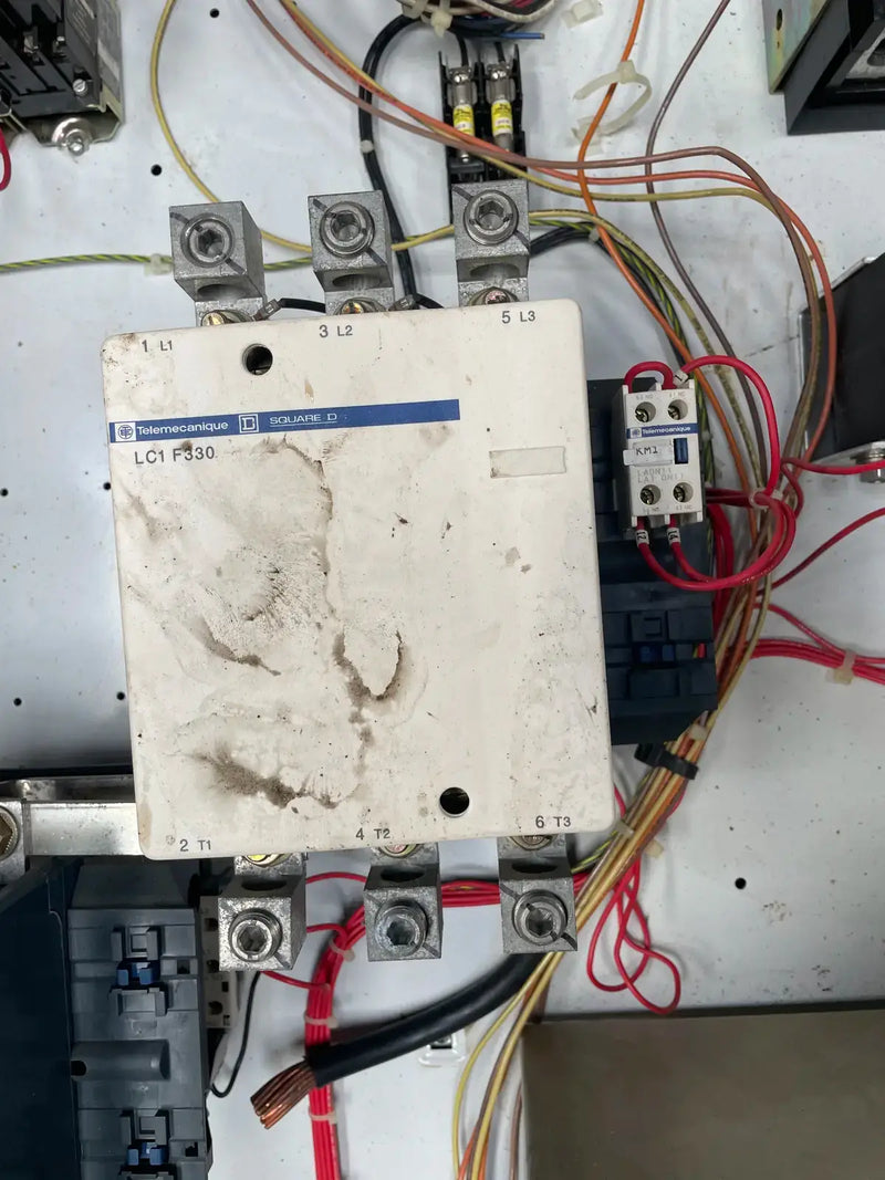 Square D Company 46 Screw Compressor Motor Starter ( 200 HP, 460 Volts, 60 Hz )