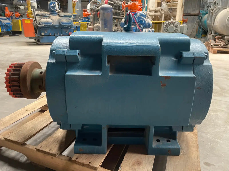 WEG NEMA Premium Efficiency Motor (250 HP, 3570 RPM, 460 V)