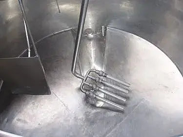 Procesador de pared a presión de acero inoxidable: 500 galones