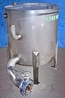 Stainless Steel Single Shell Balance Tank- 85 Gallon