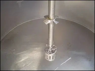 Stainless Steel Tank with Admix Rotosolver High Shear Mixer - 200 Gallon