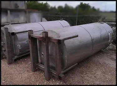 Stainless Steel Vertical Storage Tanks - 1000 Gallons