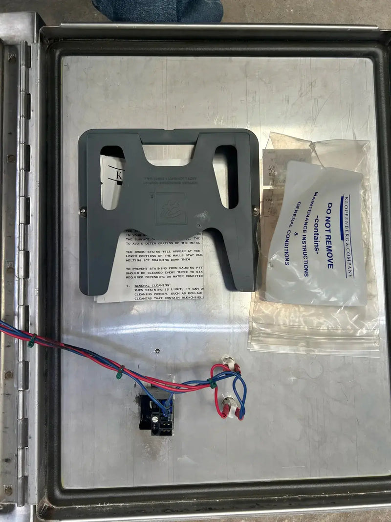 Máquina de hielo en escamas Howe Rapid Freeze de acero inoxidable de 30 pulgadas (refrigeración con amoníaco (R-717))