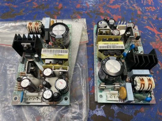 Mean Well 22-0230-0 AC/DC Converter