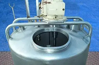 Tanque de mezcla de carcasa única Walker: 410 galones