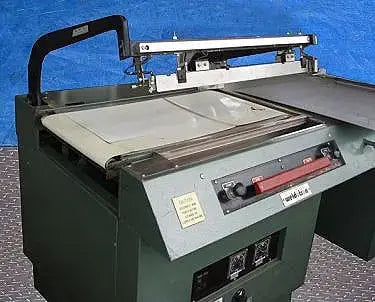 Weldotron Corporation 5200 Series L-Bar Sealer