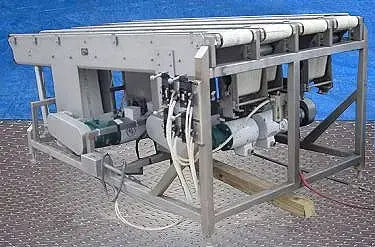 Woods Fabrication, Inc. Cinta transportadora de 4 carriles