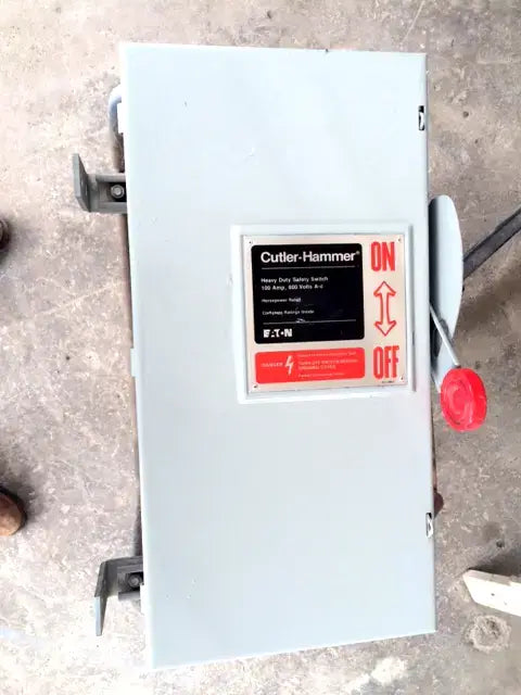Cutler-Hammer / Eaton Heavy Duty Safety Switch - 100 Amp