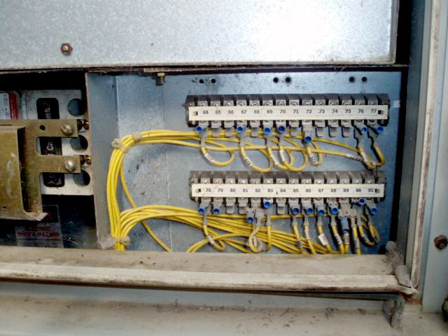 1990 McQuay Roof Mounted Air Conditioner – 30 Tons McQuay 