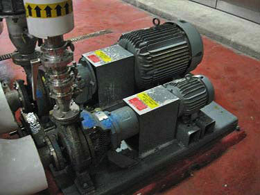 1990 RVS 431 Ton Ammonia Chiller Plus 38 Ton Glycol Chiller RVS 