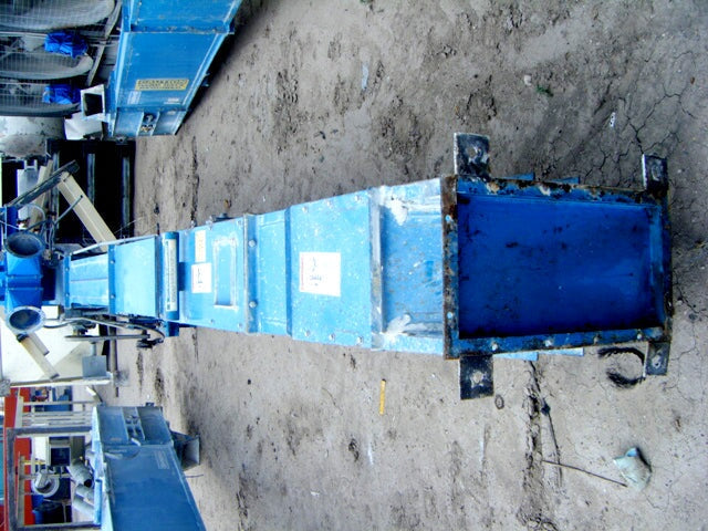 1992 Universal International, Inc. / Universal Industries Vertical Bucket Elevator Universal International, Inc. / Universal Industries 