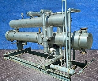 1996 Refrigeration Valves and Systems Corp. Shell and Tube Heat Exchanger - 80 Tons - 530 sq. ft. Refrigeration Valves and Systems Corp. 