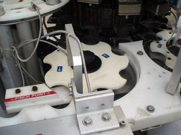 1999 Hoppmann Rotary Plug Turret 14 Heads Hoppmann 