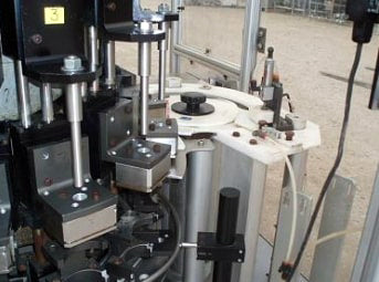 1999 Hoppmann Rotary Plug Turret 14 Heads Hoppmann 